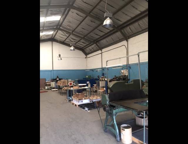 1,400M² FACTORY TO LET IN EPPING INDUSTRIAL